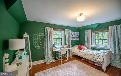 Bedroom - 819 Pardee Ln, Wyncote, PA 19095 photo 8 of 11