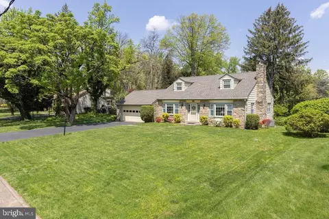 1053 Beverly Rd, Jenkintown, PA 19046
