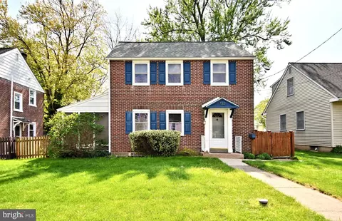 132 S Wayne Ave, Hatfield, PA 19440