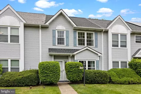 346 Bradford Ln, Lansdale, PA 19446
