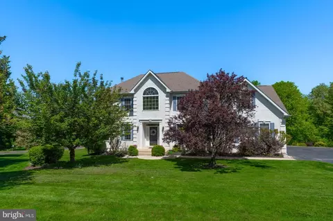 459 Reginald Ln, Collegeville, PA 19426