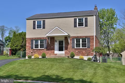 809 Petty Ln, King Of Prussia, PA 19406