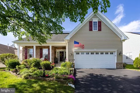 167 Masters Dr, Pottstown, PA 19464