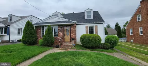 824 Hensel St, Jenkintown, PA 19046