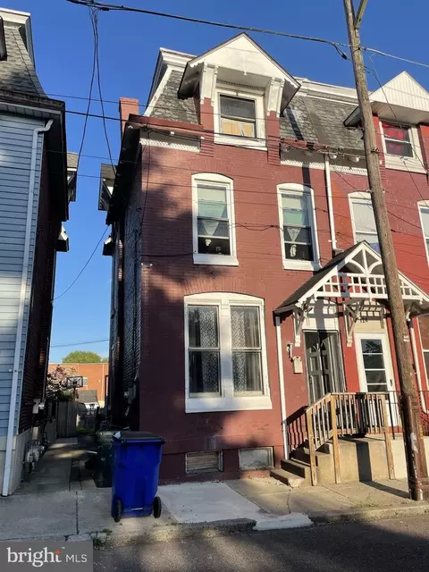 122 S Evans St, Pottstown, PA 19464