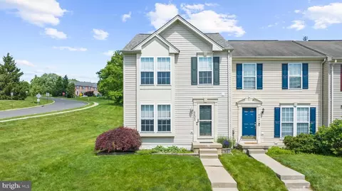 4405 Glenwood Dr, Perkiomenville, PA 18074