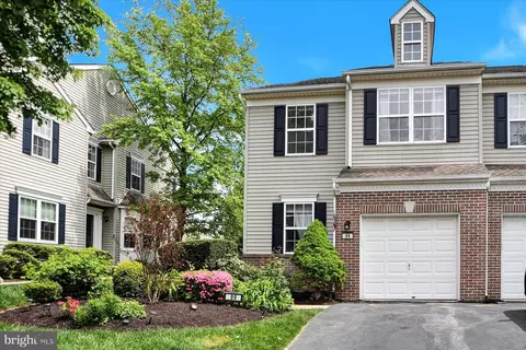 99 Walker Rd, Royersford, PA 19468