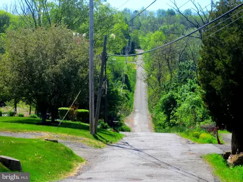 56 62 Steinmetz Rd, Pottstown, PA 19464