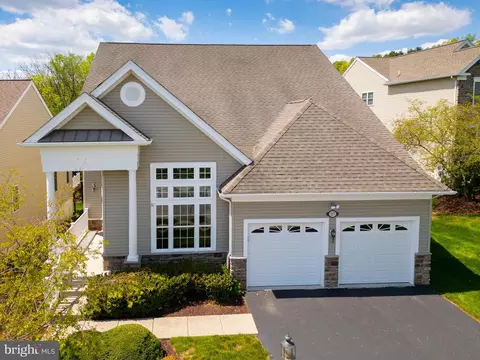 127 Sloan Rd, Phoenixville, PA 19460