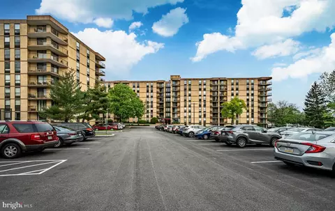 666 W Germantown Pike #2708, Plymouth Meeting, PA 19462