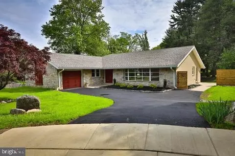 8701 Carlisle Rd, Glenside, PA 19038