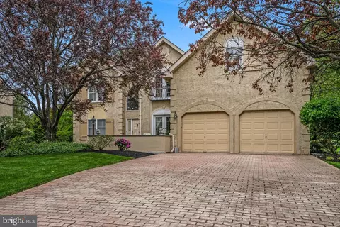 119 Bay Hill Dr, Blue Bell, PA 19422