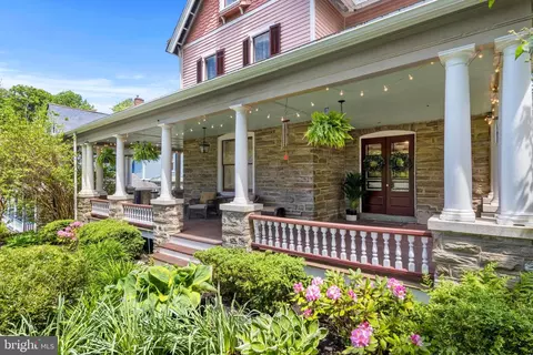 Exterior - 313 Maple Ave, Wyncote, PA 19095 photo 9 of 25