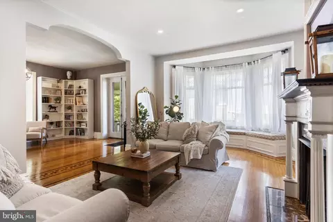Living - 313 Maple Ave, Wyncote, PA 19095 photo 4 of 4