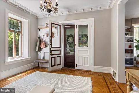 Entry Way - 313 Maple Ave, Wyncote, PA 19095 photo 2 of 12