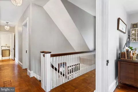 Entry Way - 313 Maple Ave, Wyncote, PA 19095 photo 10 of 12