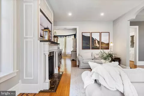 Entry Way - 313 Maple Ave, Wyncote, PA 19095 photo 5 of 12