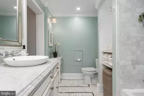 Bath - 313 Maple Ave, Wyncote, PA 19095 photo 5 of 5