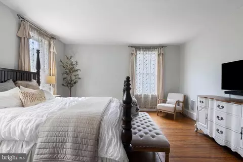 Bedroom - 313 Maple Ave, Wyncote, PA 19095 photo 2 of 4