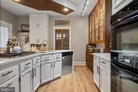 Kitchen - 313 Maple Ave, Wyncote, PA 19095 photo 5 of 5