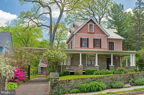 313 Maple Ave, Wyncote, PA 19095