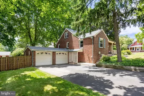 456 Central Ave, Souderton, PA 18964