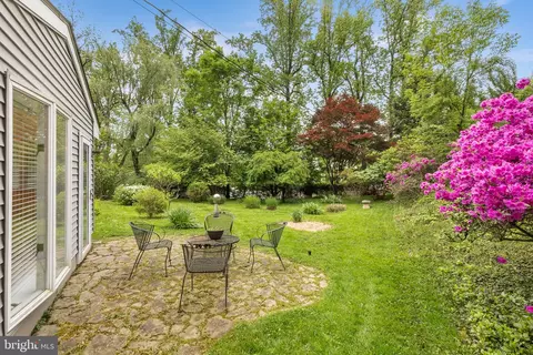 414 Sharon Dr, Wayne, PA 19087 photo 6
