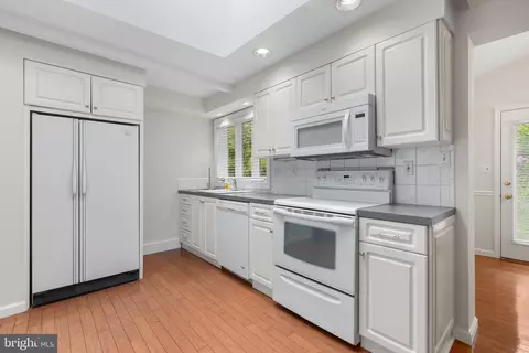 414 Sharon Dr, Wayne, PA 19087 photo 16