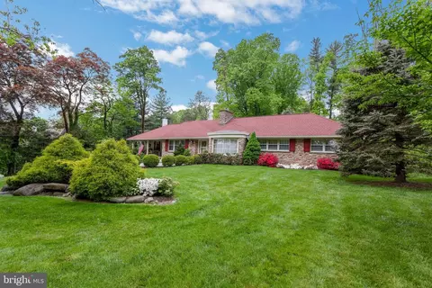 1338 Washington Ln, Meadowbrook, PA 19046