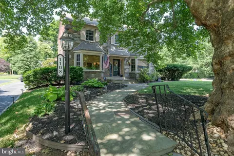 1108 Coventry Rd, Cheltenham, PA 19012