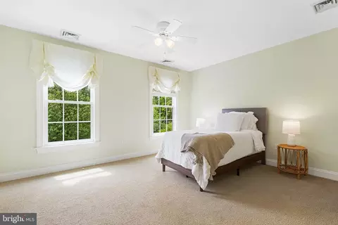 Bedroom - 600 Narcisi Ln, Wayne, PA 19087 photo 4 of 8