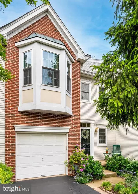 Exterior - 104 Lemonton Way, Wayne, PA 19087 photo 2 of 3