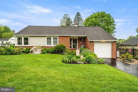 509 E Heather Rd, Oreland, PA 19075