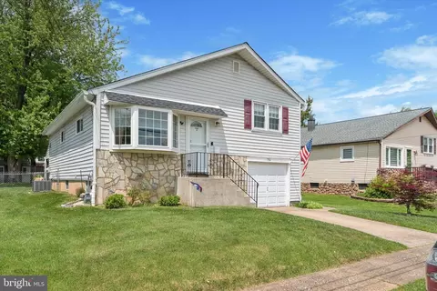 916 Central Ave, Glenside, PA 19038