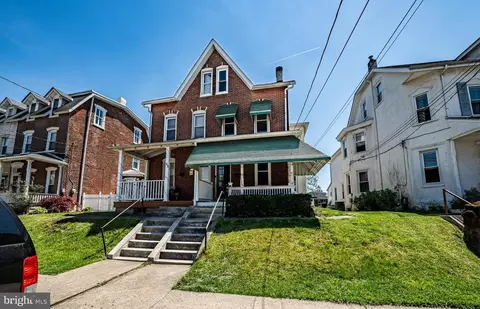 526 Walnut St, Royersford, PA 19468