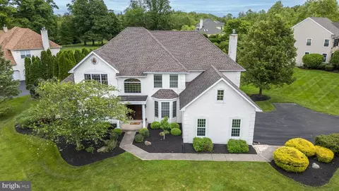 499 Anna Lynn Ln, Horsham, PA 19044
