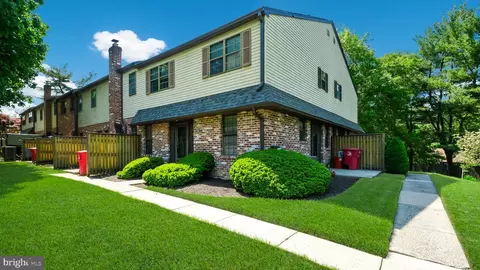 10 Windsor Pass #10, Horsham, PA 19044