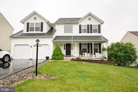 507 Centennial Ave, Gilbertsville, PA 19525