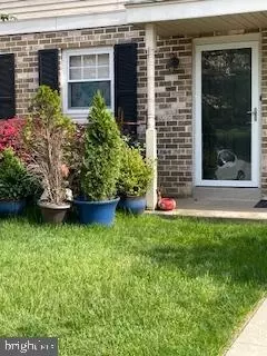 4 Bromley Dr #206 U-4, Blue Bell, PA 19422