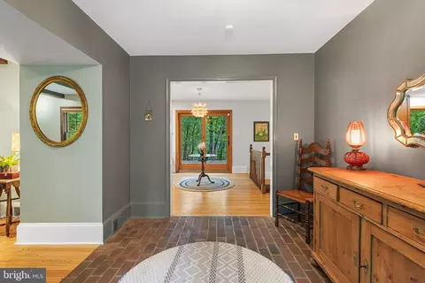 290 Danell Rd, Wayne, PA 19087 photo 3