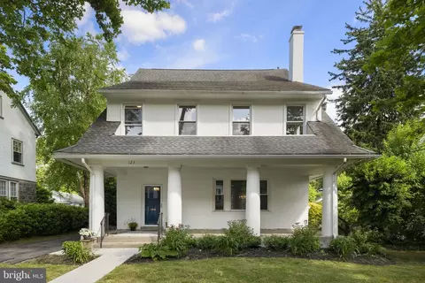123 Pennsylvania Ave, Bryn Mawr, PA 19010