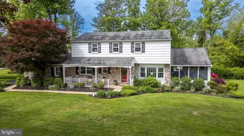 890 Bell Ln, Ambler, PA 19002