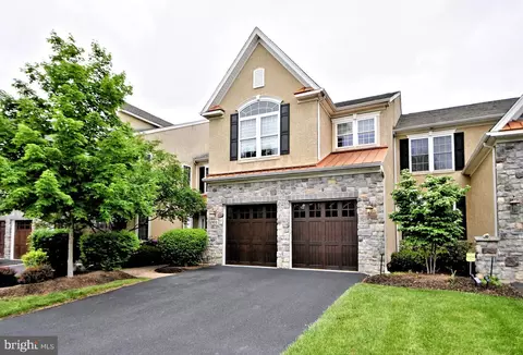 102 Carriage Ct, Plymouth Meeting, PA 19462