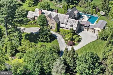 306 Brentford Rd, Haverford, PA 19041
