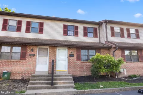 1006 N York Rd #L-4, Willow Grove, PA 19090