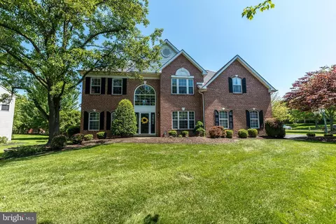 111 Tudor Dr, North Wales, PA 19454
