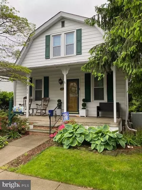 140 N Sylvania Ave, Jenkintown, PA 19046
