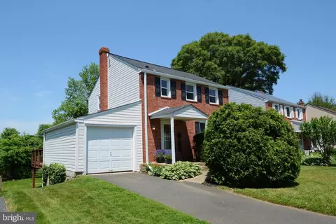 321 Lorraine Ave, Oreland, PA 19075