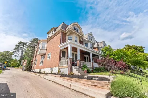 1317 Pine St, Norristown, PA 19401