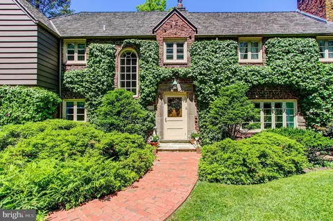 1311 Frog Hollow Rd, Rydal, PA 19046